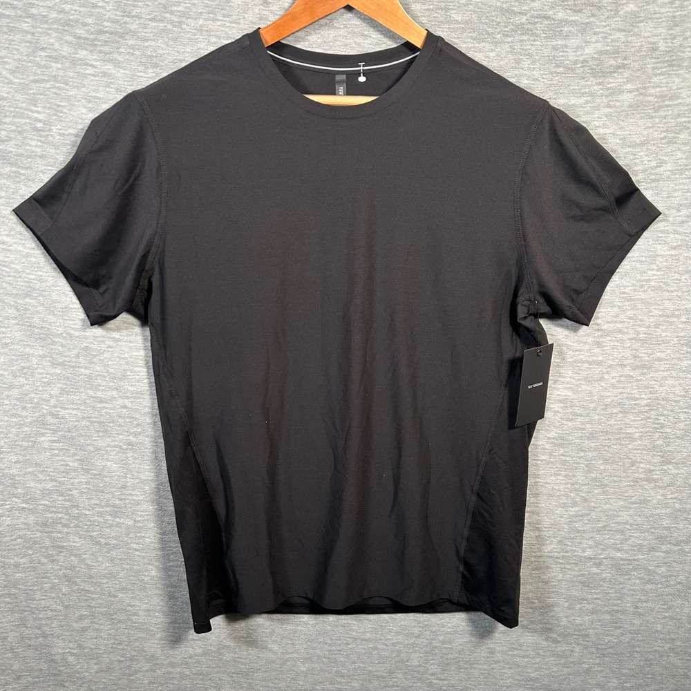 Ten Thousand Versatile Tee Mens Large Black Shirt Mesh Training Gym Workout NEW - Picture 2 of 9